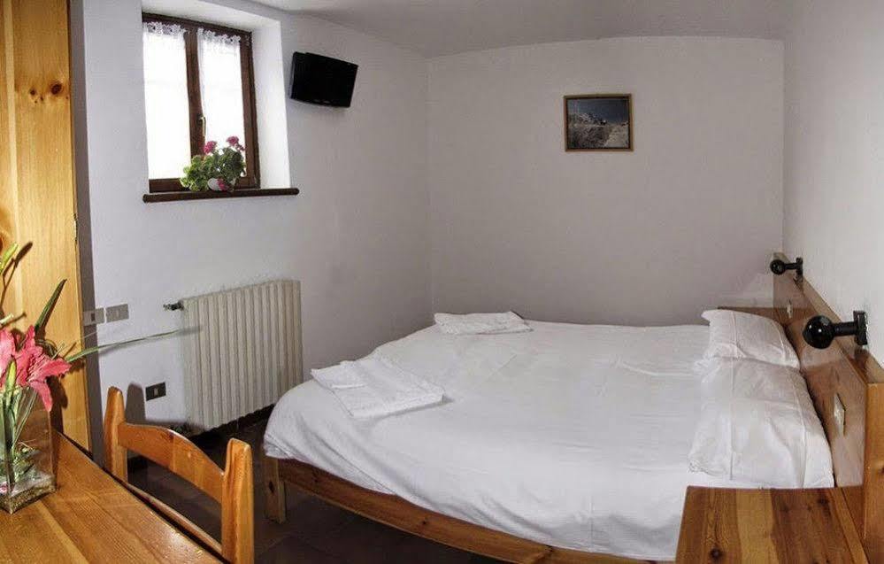 Casa Vacanze Ca' De Val Campodolcino Dış mekan fotoğraf