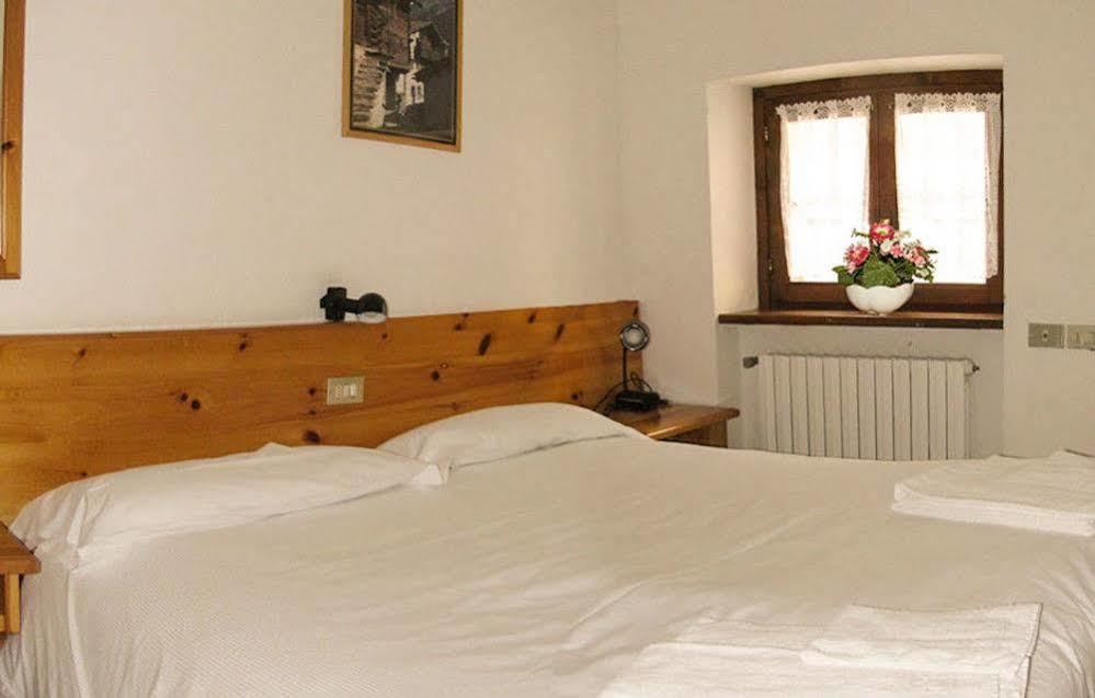 Casa Vacanze Ca' De Val Campodolcino Dış mekan fotoğraf